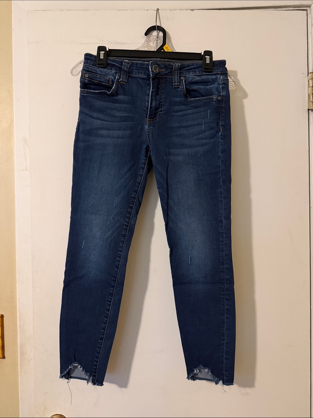 Kut from the Kloth Dark Blue Ankle Skinny Jeans with Raw Hem